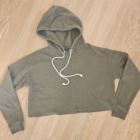 WILD FABLE Green Cropped Sweatshirt Hoodie Women's LARGE (fits S, M also) - Picture 2 of 6